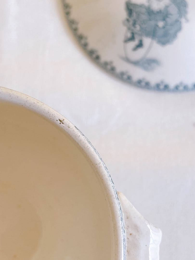 フランスアンティーク　Saint amand la dinette　スーピエール