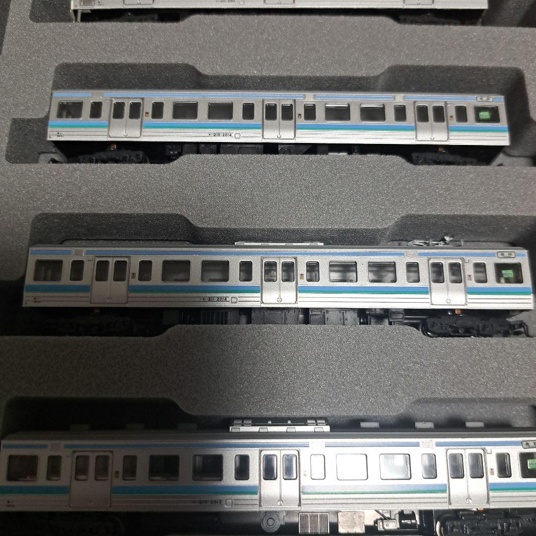 KATO10-1425 211系2000番台長野色