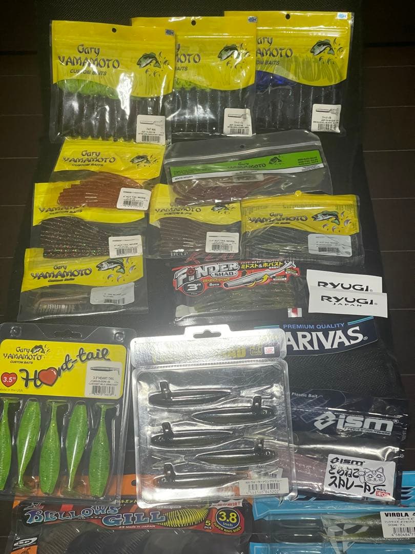 フィッシングルアーとアクセサリーセット