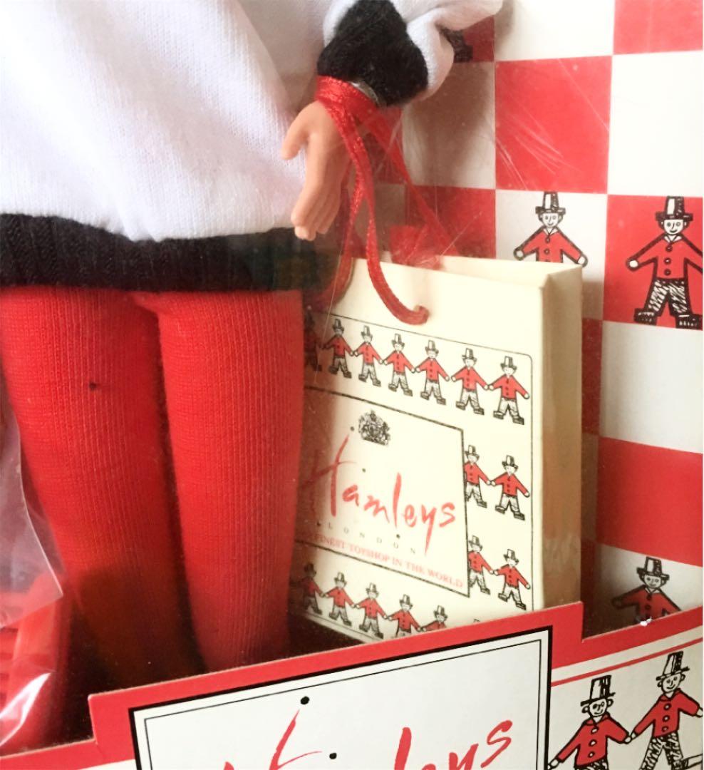 【希少品❣️】ロンドンHamleys Barbie ロンドンハムリーズ