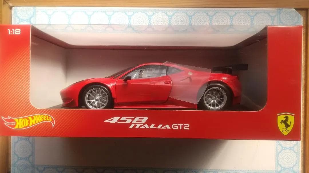 ミニカー Hot Wheels 458 Italia GT2 1/18