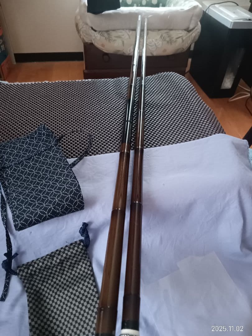 かちどき　旋めぐるカーボン紋竹二本物竿掛カスタム へら竿ヘラブナへら鮒・竿掛け