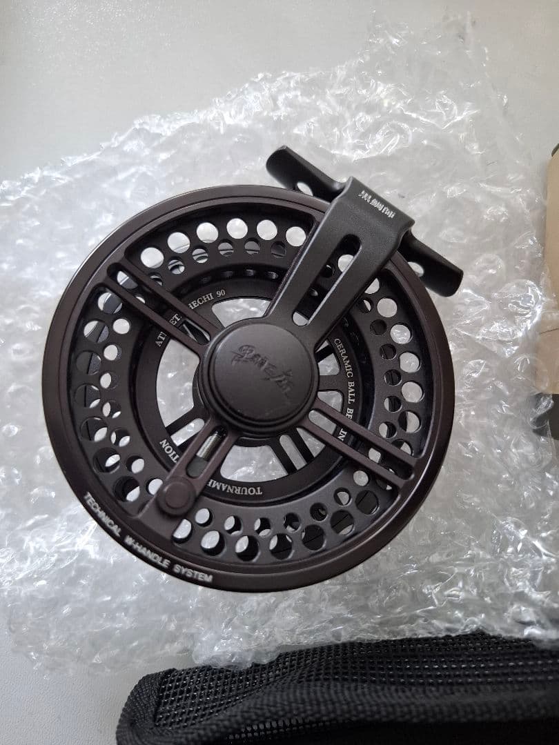 Theアスリートヘチ90W-BLACK フィッシングリール　シリアルナンバー1桁