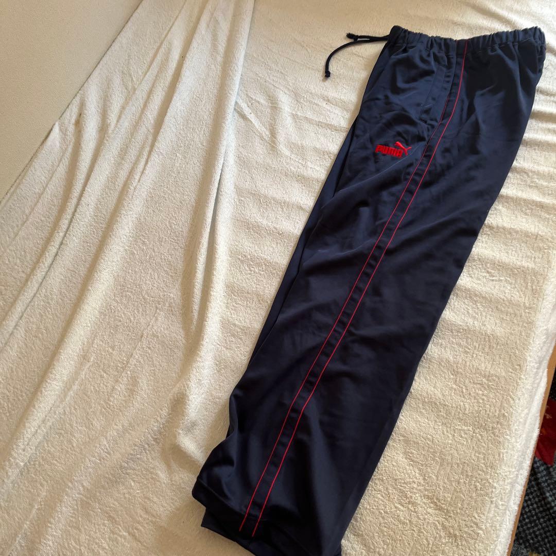 Puma ネイビー ジャージパンツ
