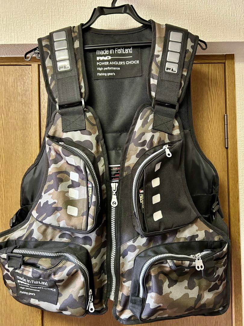 Fishland Power Anglers Choice ライフジャケット2着