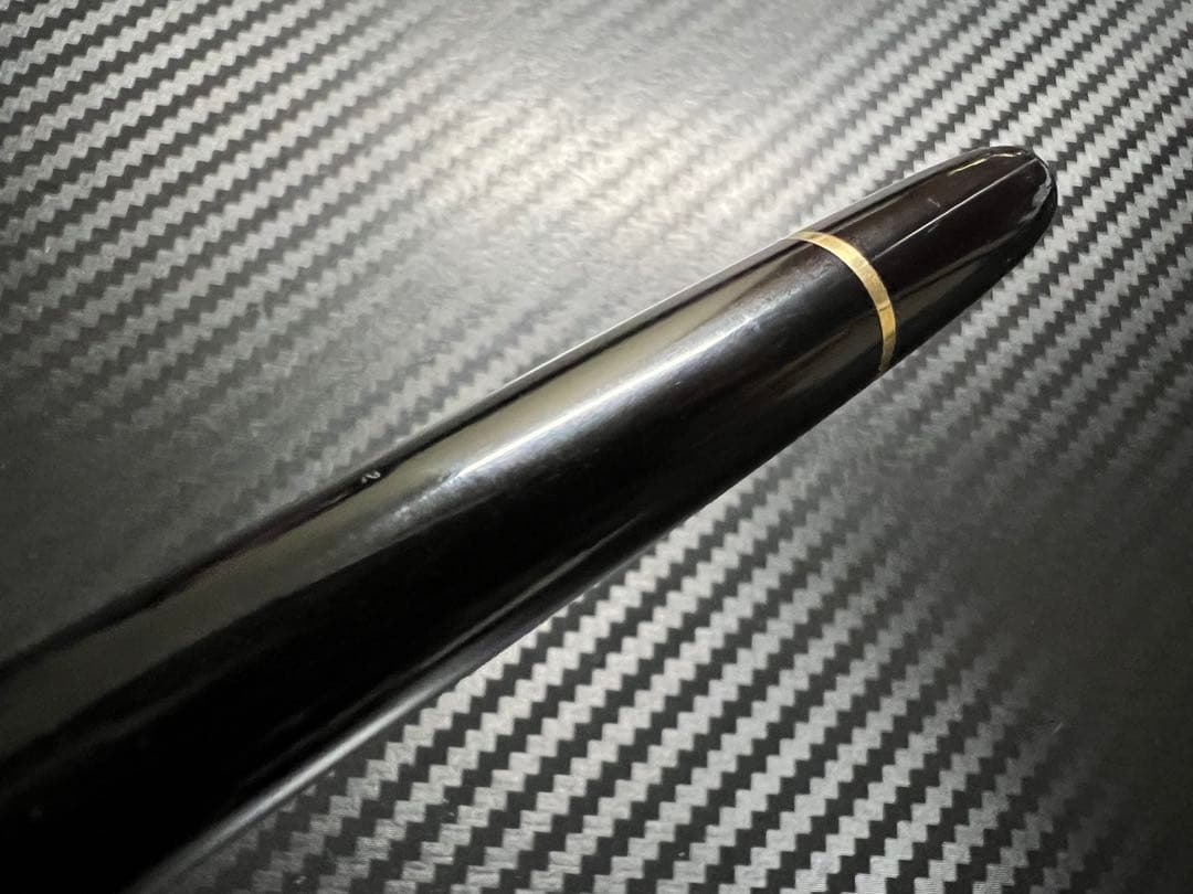 美品 フランス仕様 モンブラン 144 万年筆 ブラック 中白 B 18K