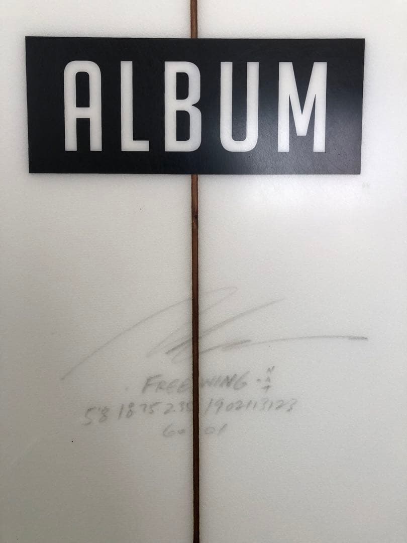 極美品ALBUMアルバムサーフボード Freewing 5'8\"