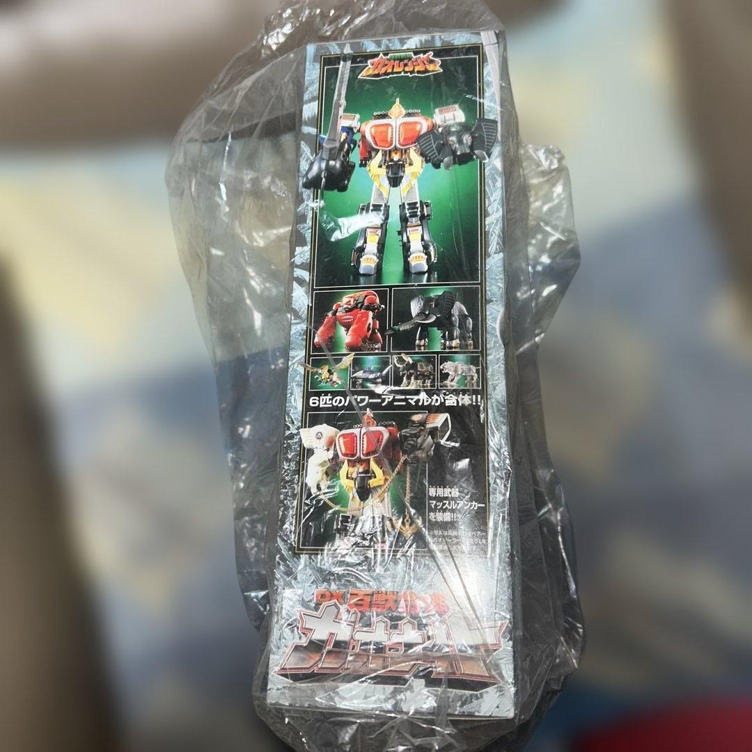 未開封ガオレンジャー　トイザらス限定　DX百獣合体ガオナイト ガオエレファント