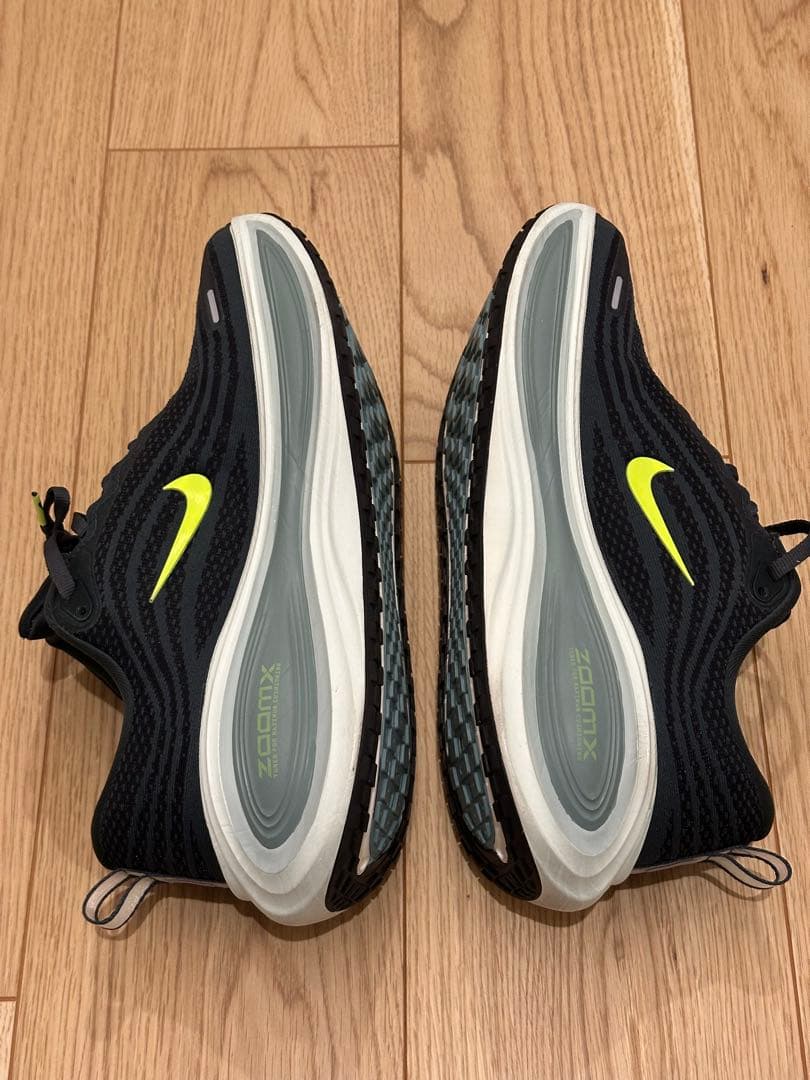スパイク・シューズ Nike vomero PLUS 27.0cm