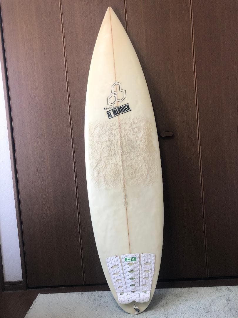 アルメリックｍ４　サーフボード