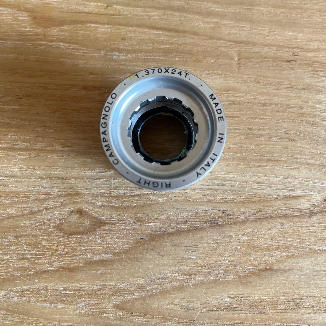 カンパニョーロ　レコード　ボトムブラケット　イタリアン