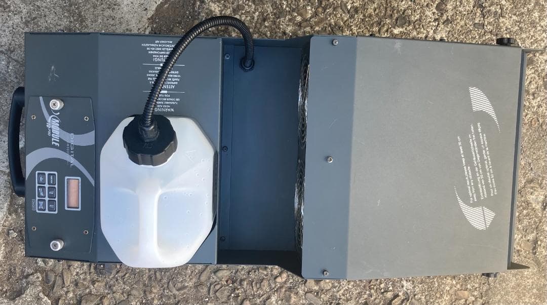 値下げ中！【ジャンク品】Antariスモークマシン　ケース付き