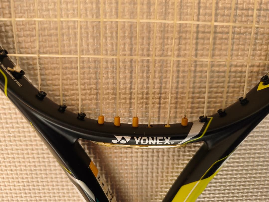 YONEX EZONE Ai LITE100 G2 2本セット（専用カバー付き）