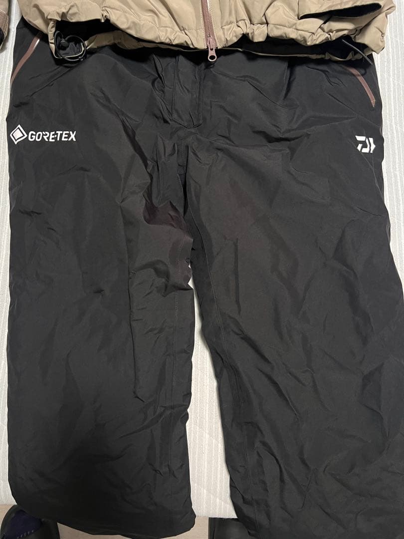 Daiwa GORE-TEX フィッシングスーツ XLサイズ