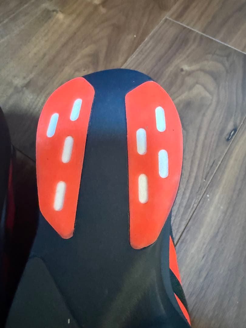 【未使用に近いです】adidas ADIZERO Evo SL 26cm