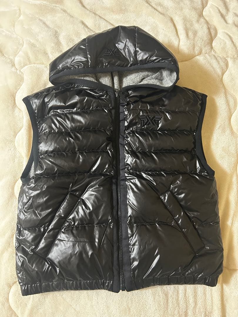 新品未使用品！PXG フード付き　リバーシブルダウンベスト