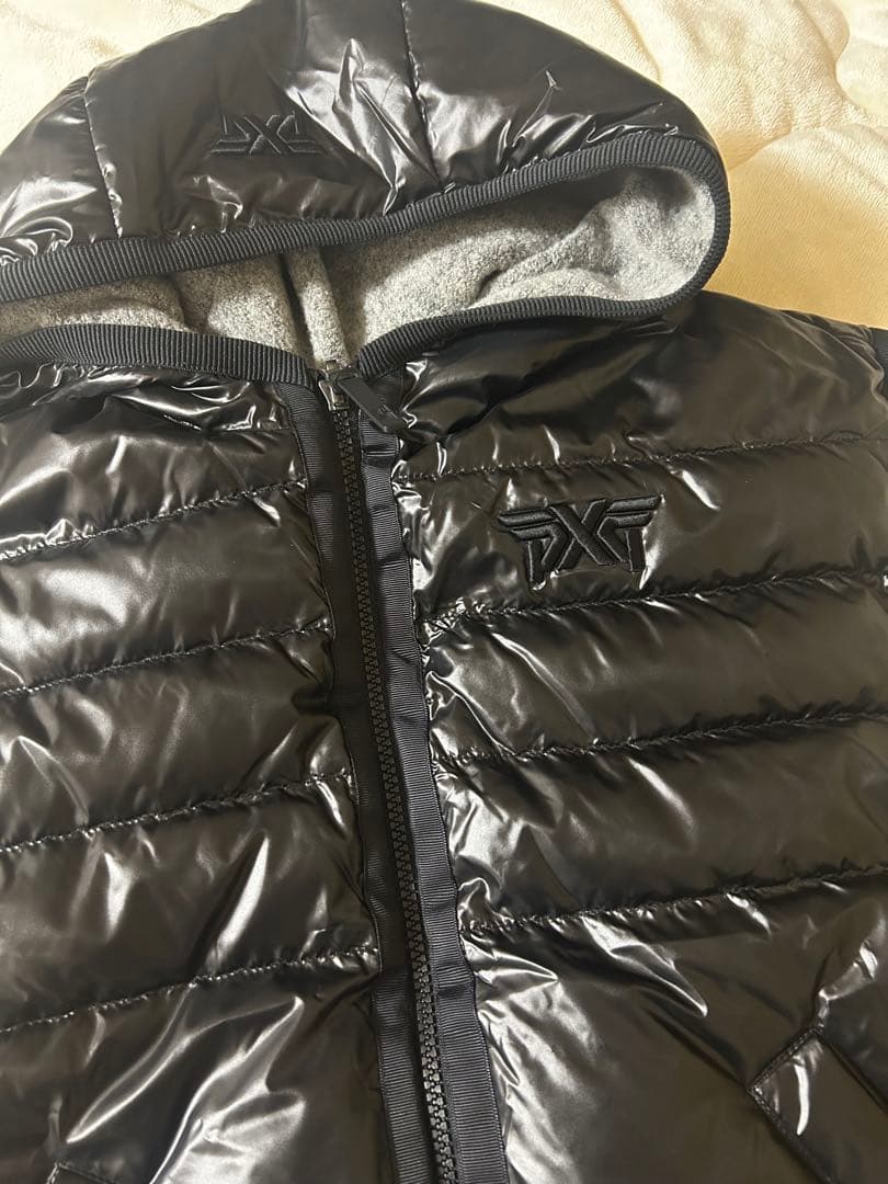 新品未使用品！PXG フード付き　リバーシブルダウンベスト