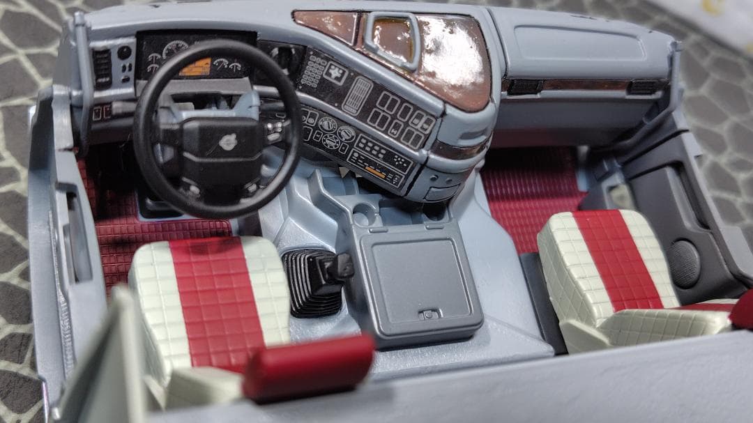 イタレリ デコトラ ボルボ FH-16 トレーラーヘッド 完成品