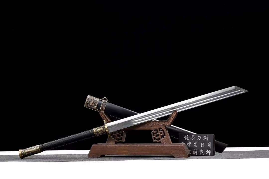 鉄索神尊20230720 古兵器 武具　刀装具　日本刀　模造刀 居合刀