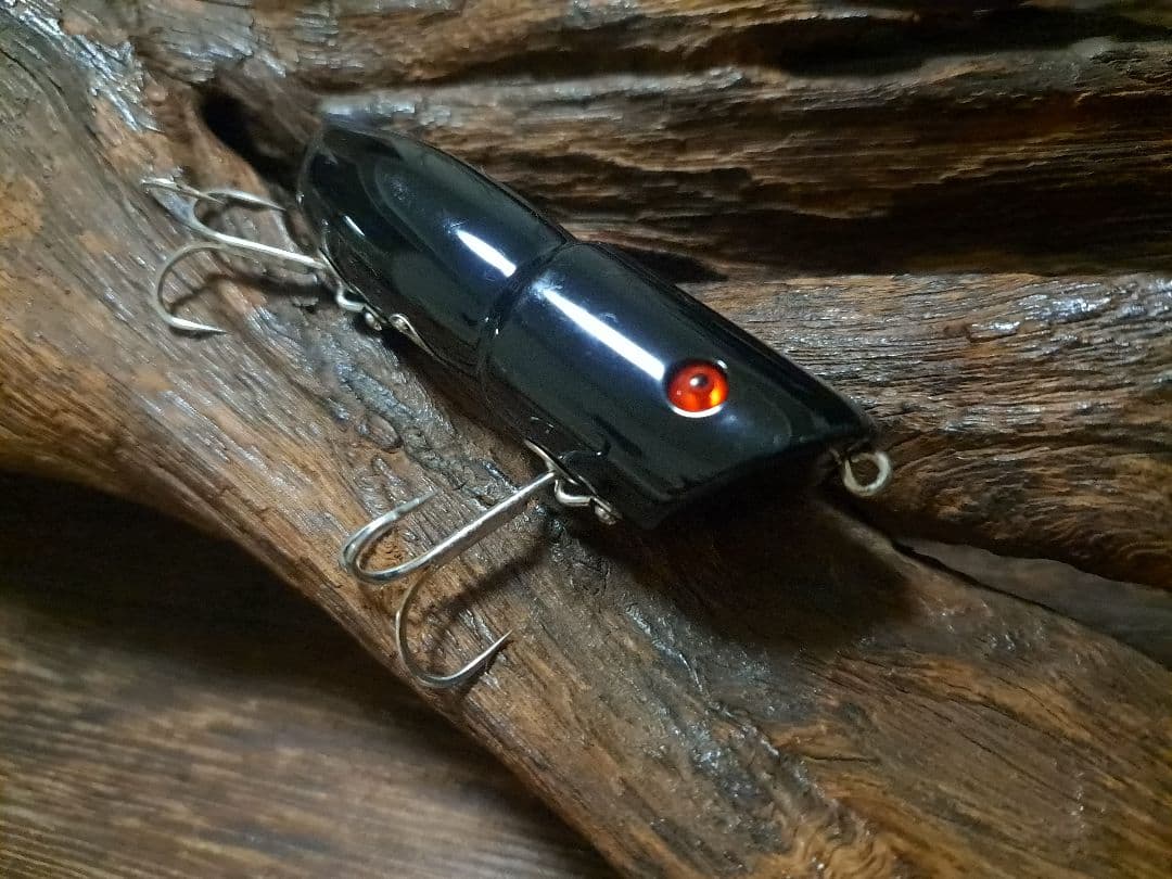 トップウォータージャンキー　オケラ　ブラック　レッドアイ