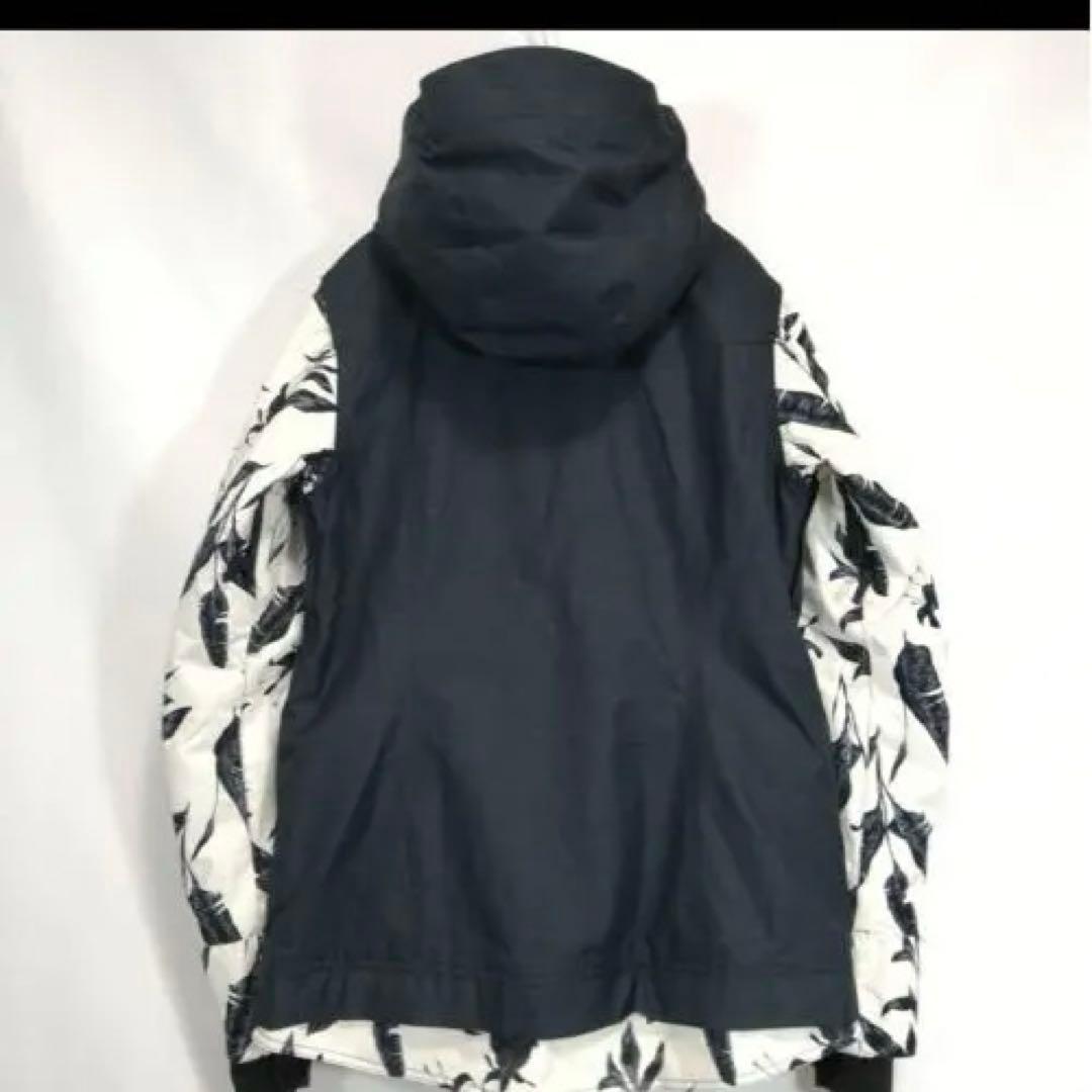 ROXY スノーボードウェア フラワープリント　美品Mサイズ