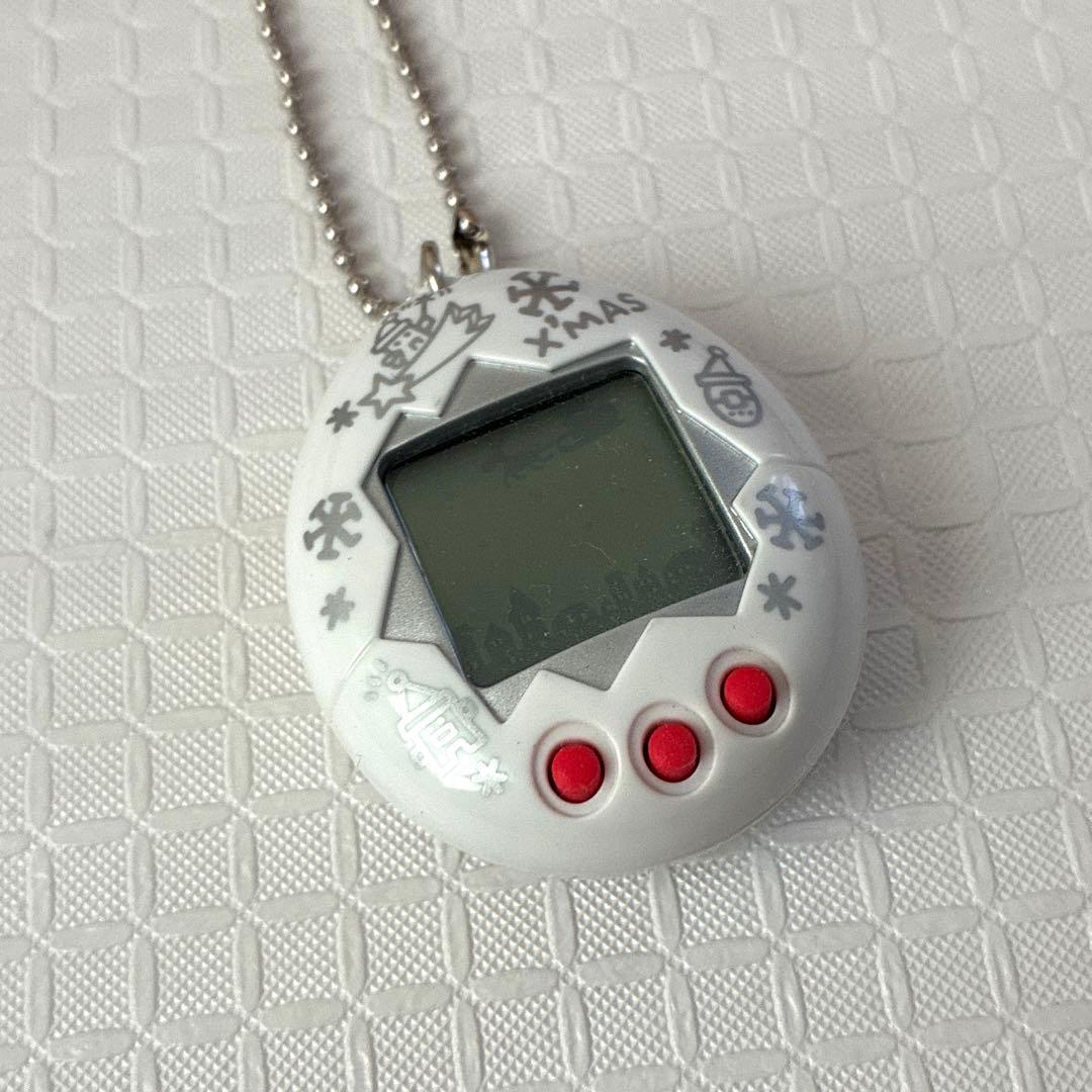 【訳あり】 サンタクロっちのたまごっち 白