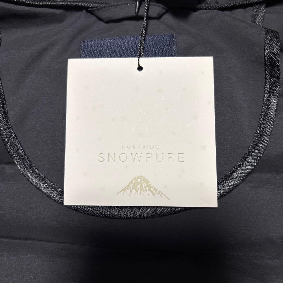 【未使用】デサント　フード付き ダウンジャケット　サイズL