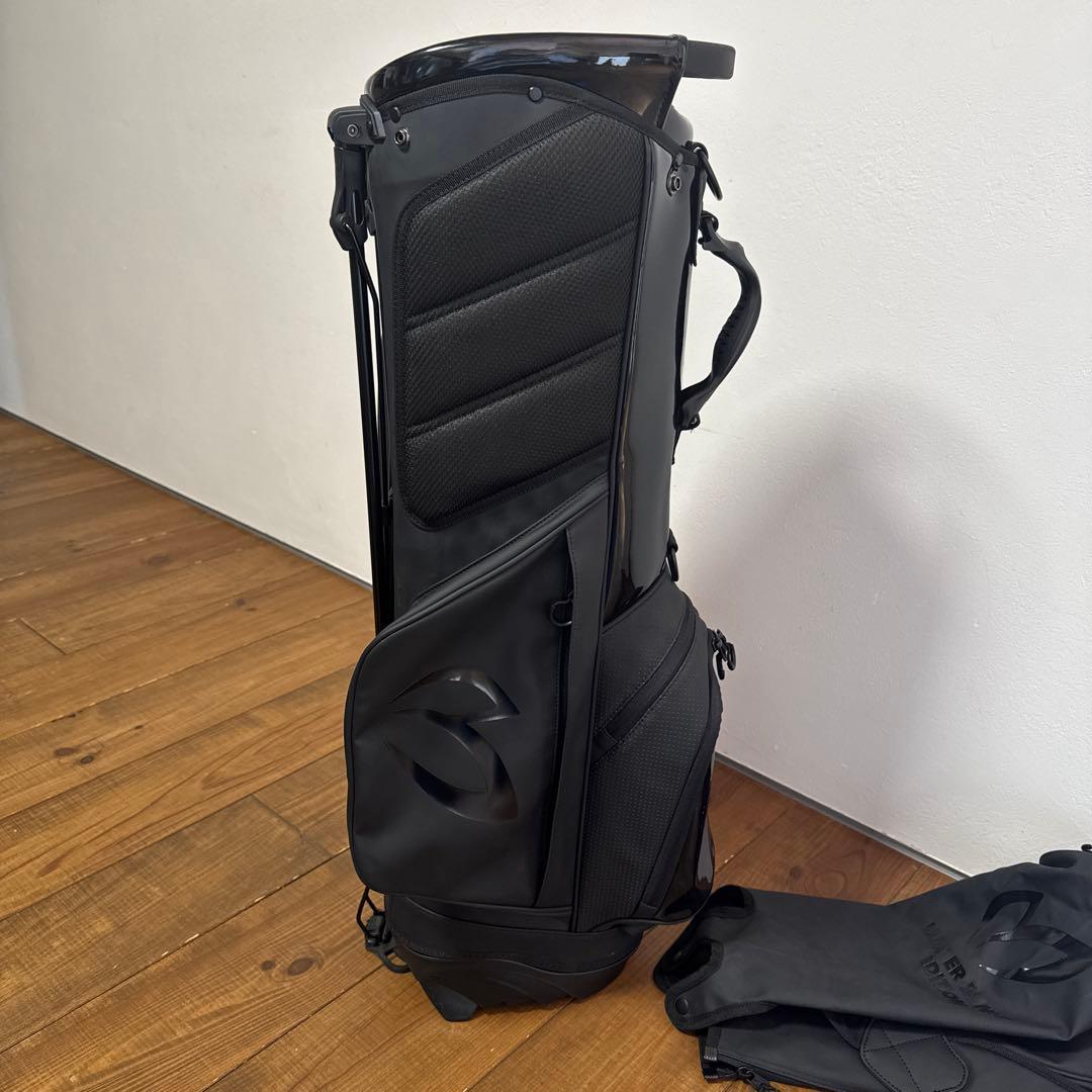 マスターバニーエディション　キャディバッグ　スタンド式　ブラック