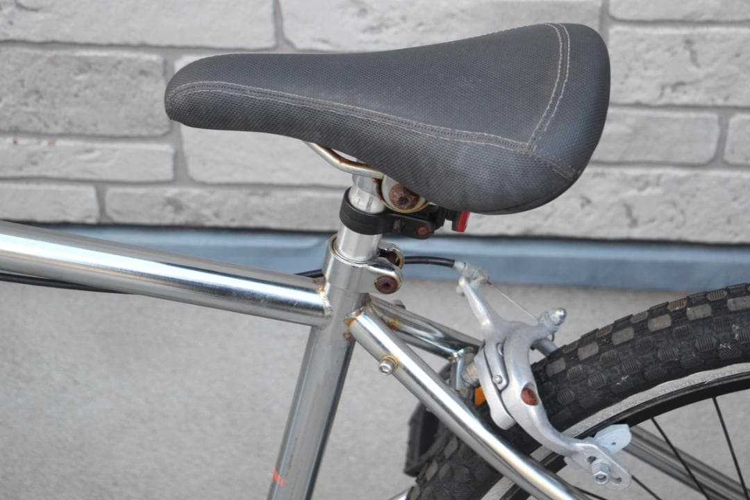 引き取り限定♪REUNION♪メッキフレーム♪24インチタイヤ♪固定ギアです♪