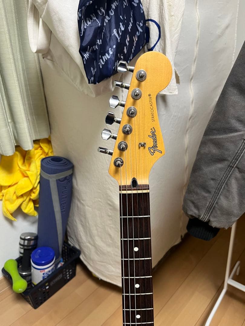 Fender Stratocaster レッド