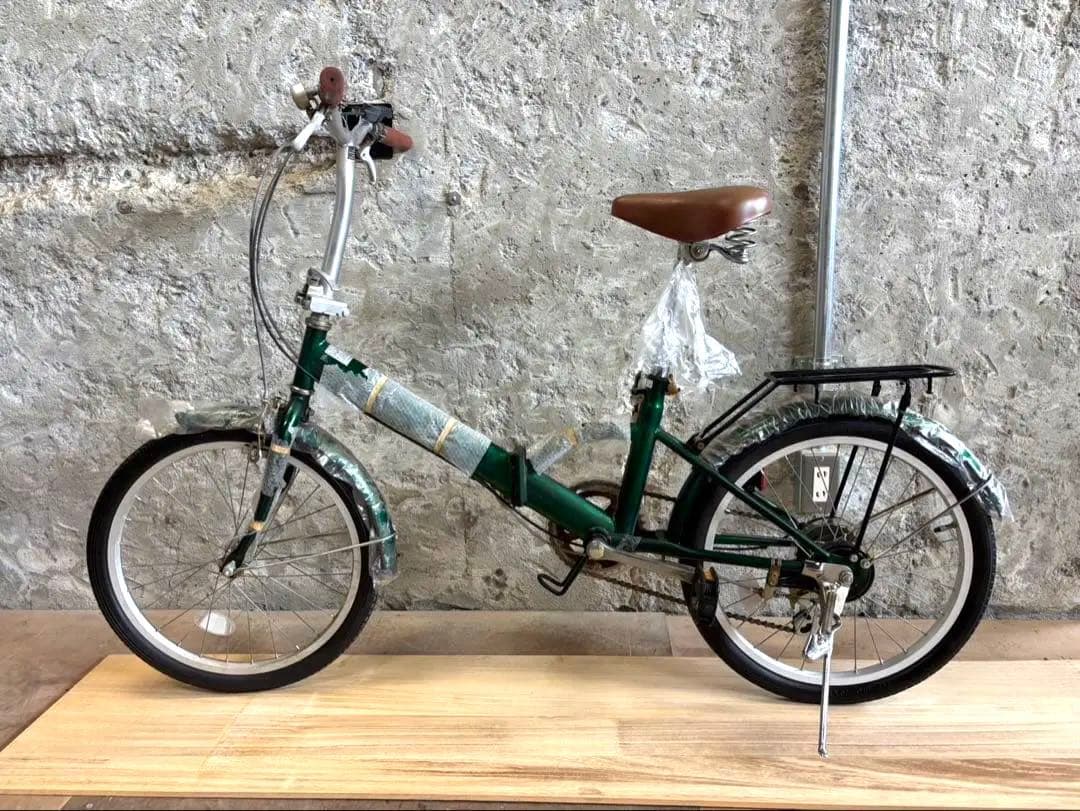 新品同様・未使用折りたたみ自転車 Shimano 20インチ 6段変速 グリーン