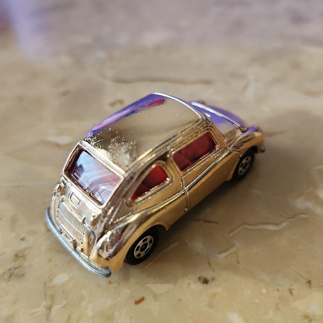 トミカ　日本製　スバル360 金色　スーパーギフト