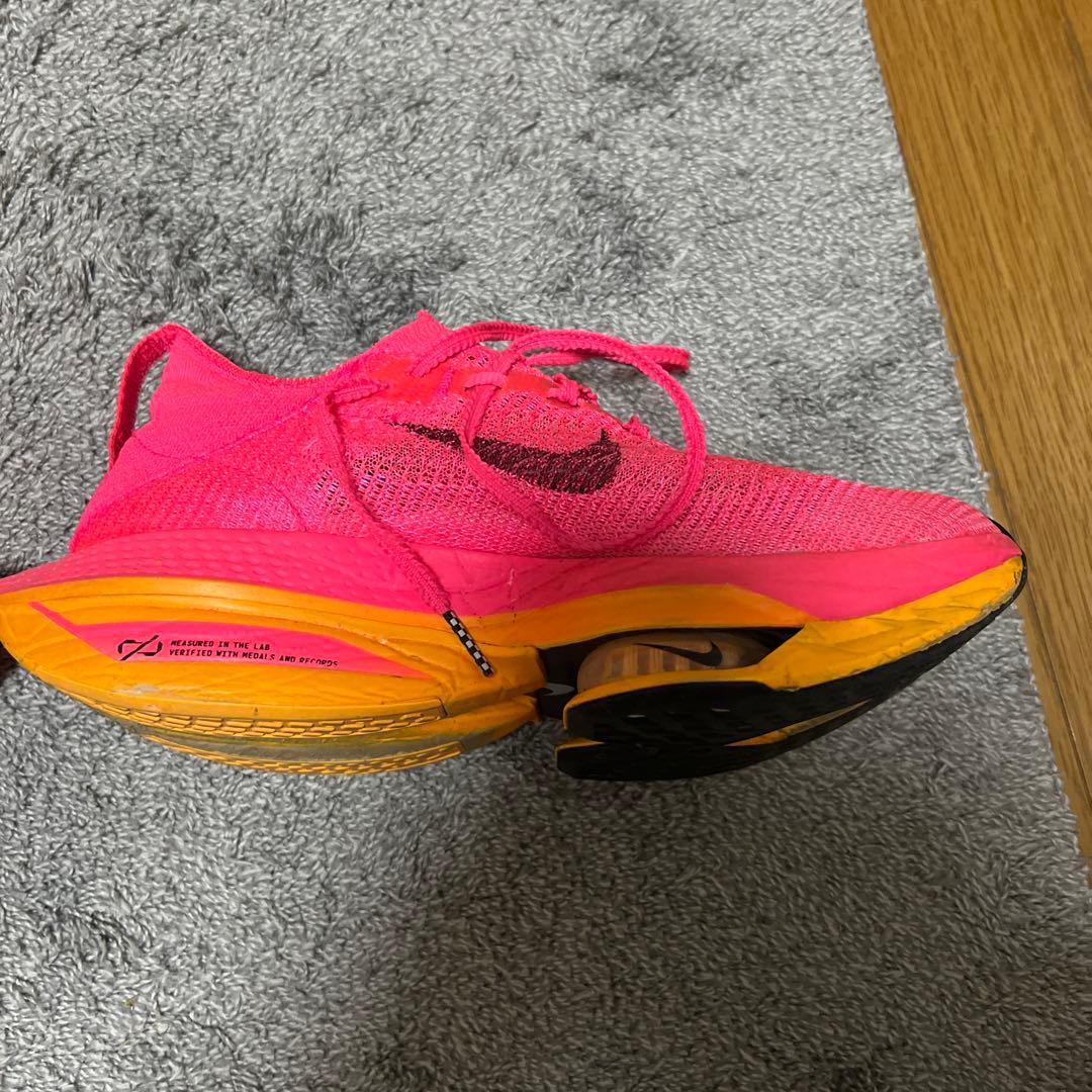 Nike ZoomX Vaporfly NEXT% 2 ピンク