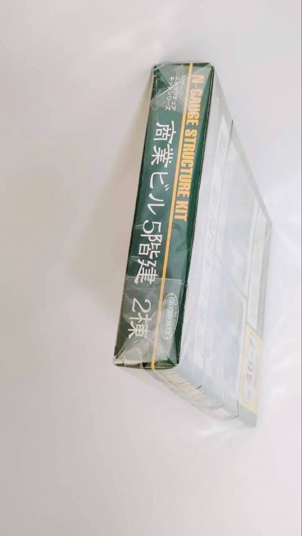 Nゲージ 商業ビル5階建てキット 2棟　46-7