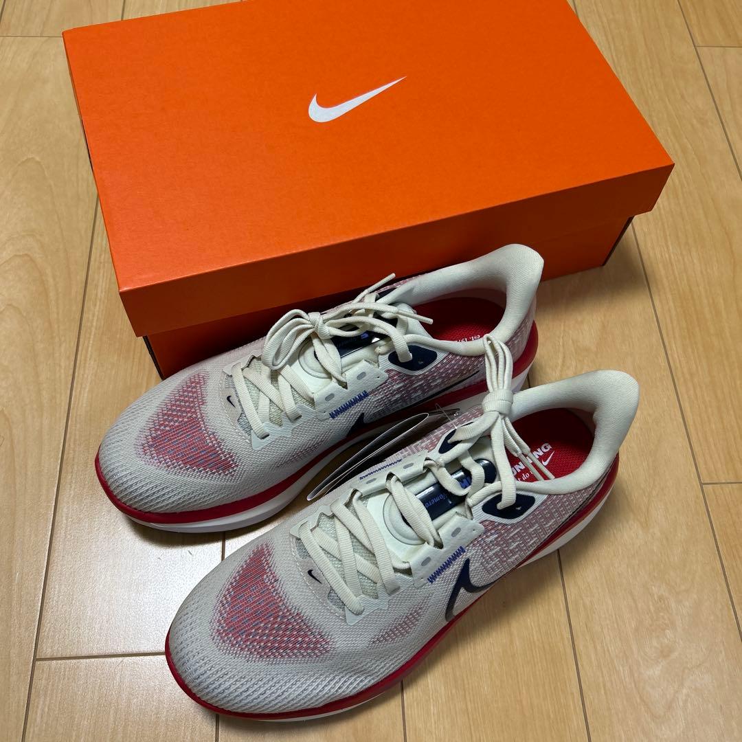 新品 ナイキ ボメロ 17 25cm