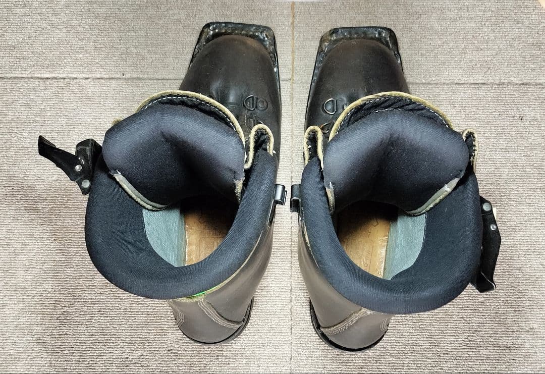 SCARPA スカルパ テレマークブーツ ローガン 革靴 2バックル ゲーター付