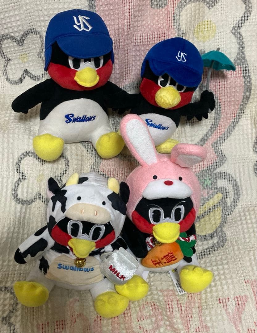 ヤクルトスワローズ　つば九郎　お座りつば九郎　4コセット　中古品
