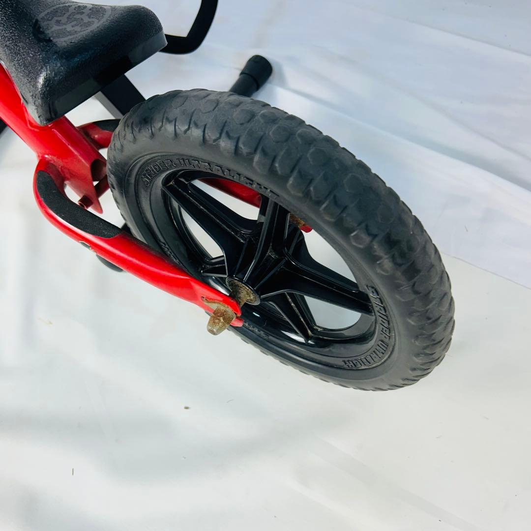 ストライダー STRIDER レッド 12型 ランニングバイク