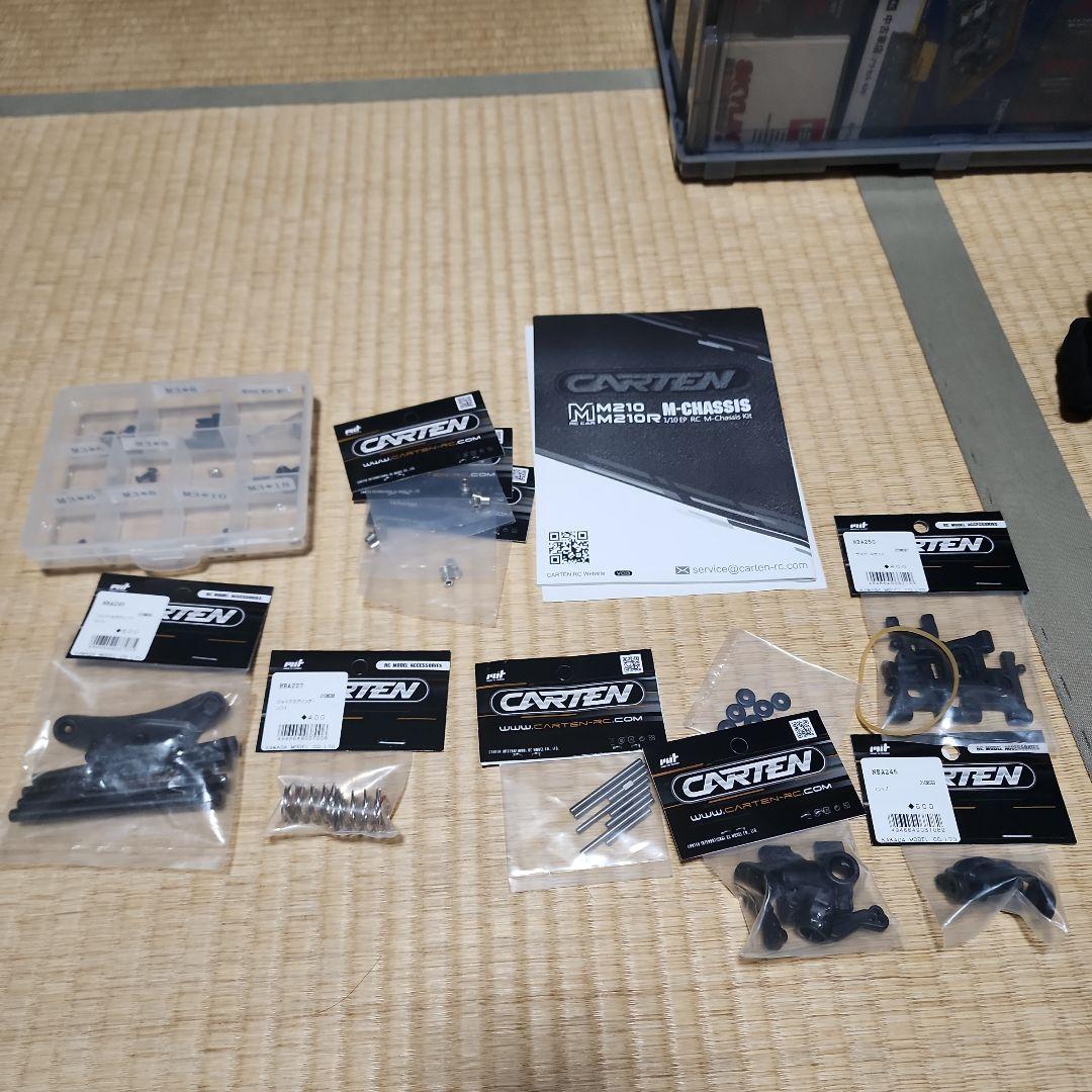 カワダ(カーテン)M210R メカ　スペアパーツ付き タ○ヤのボディマウント位置