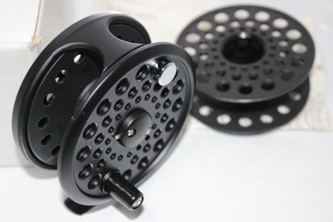 テンプルフォーク TFO　Mayfly　7～9番　箱&替えカセットスプール付き