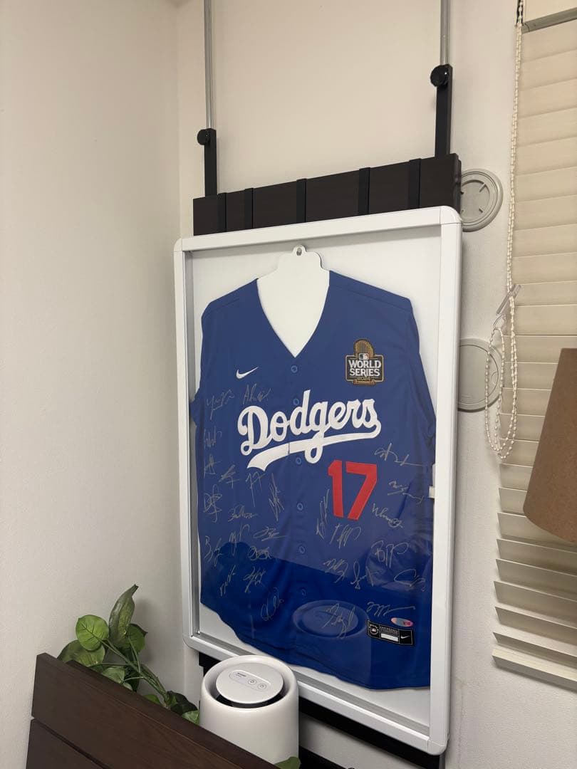 ドジャース 大谷翔平 直筆サイン入りユニフォーム 額縁入り　限定