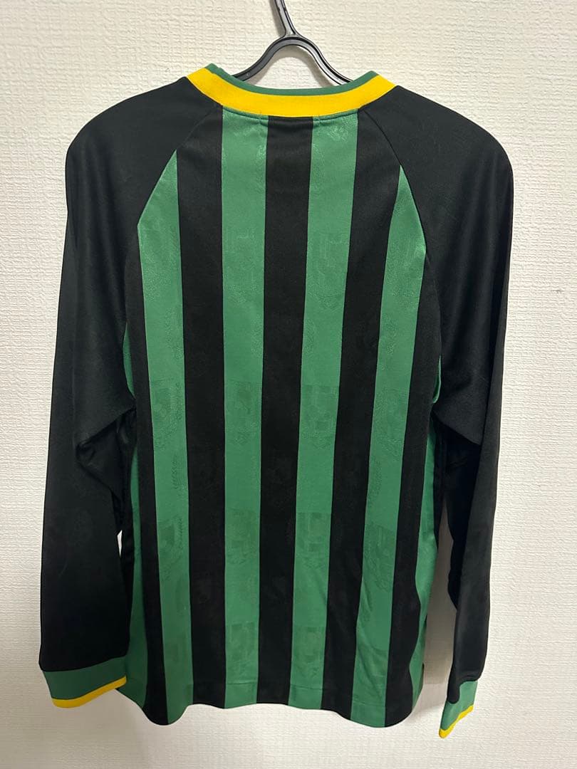 希少 読売ヴェルディ川崎 サッカー長袖ユニフォームシャツ Jリーグ