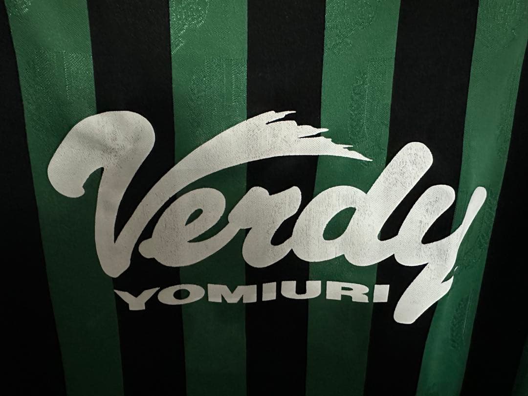 希少 読売ヴェルディ川崎 サッカー長袖ユニフォームシャツ Jリーグ