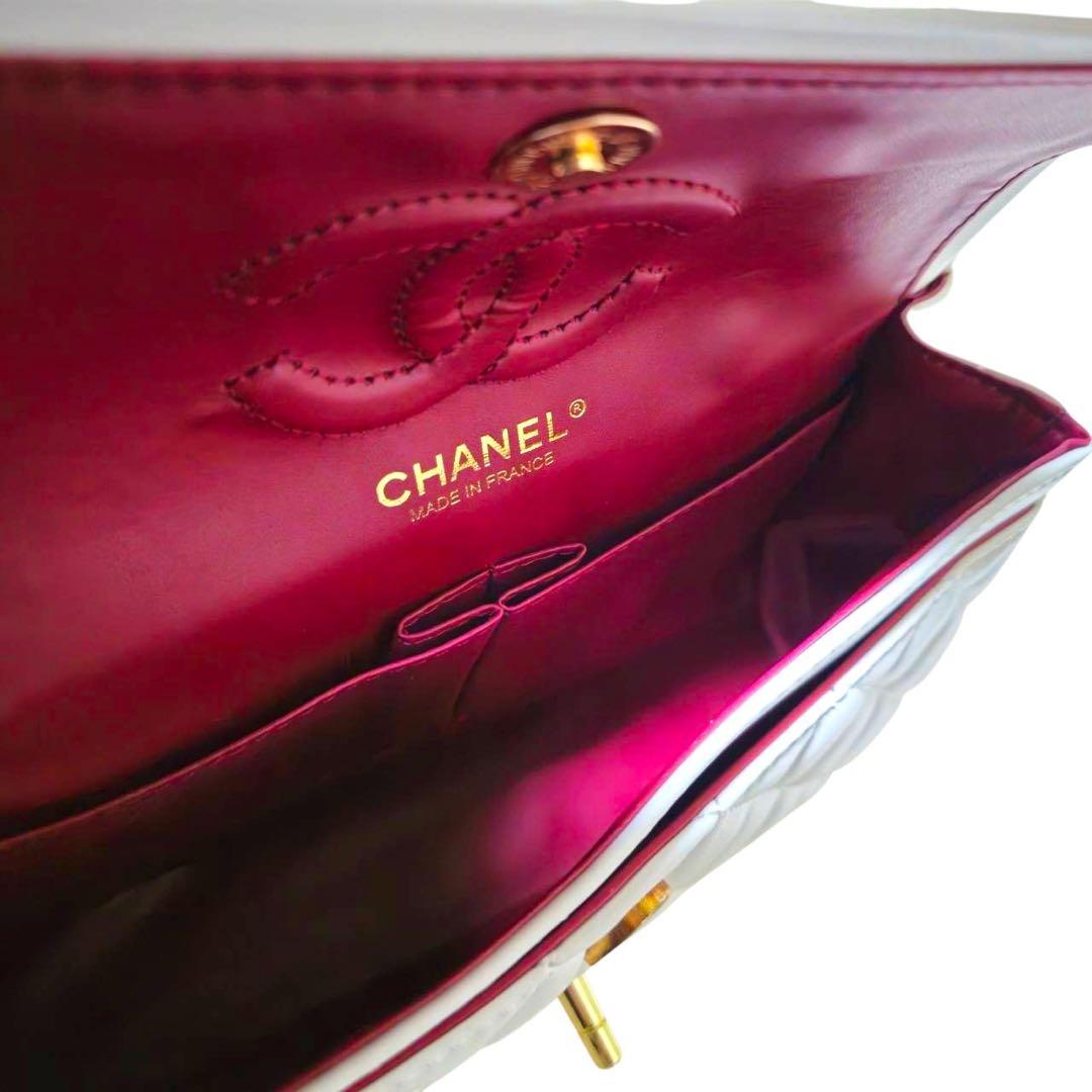 CHANEL　ショルダーバッグ　キルティング　ノベルティ