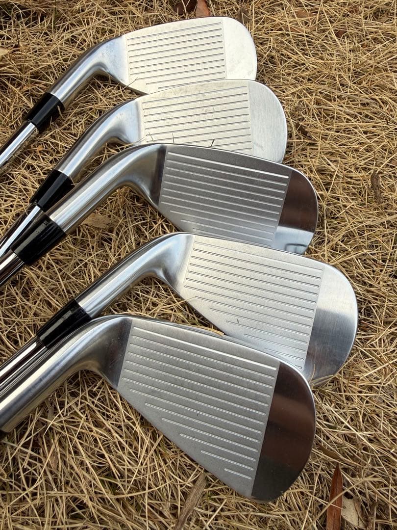 BX2HT アイアン ( 6I～9I、PW )