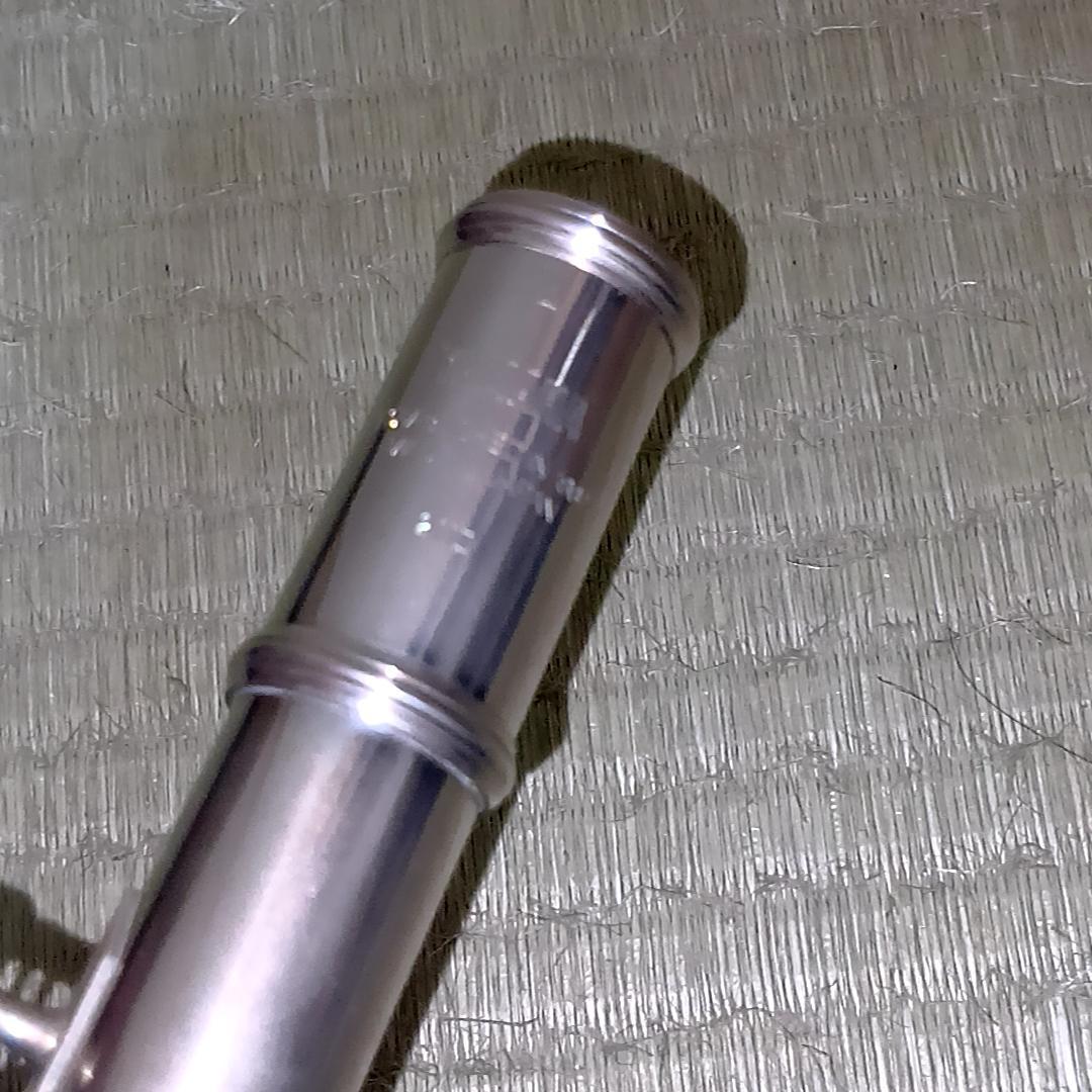 【新春特価】ヤマハ　フルート　YFL-211 Ⅱ 管楽器　ケース付き　Eメカ