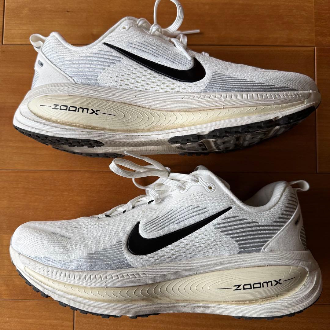 【美品】NIKE ナイキ ボメロ 18 メンズ 26.5cm 白 ホワイト