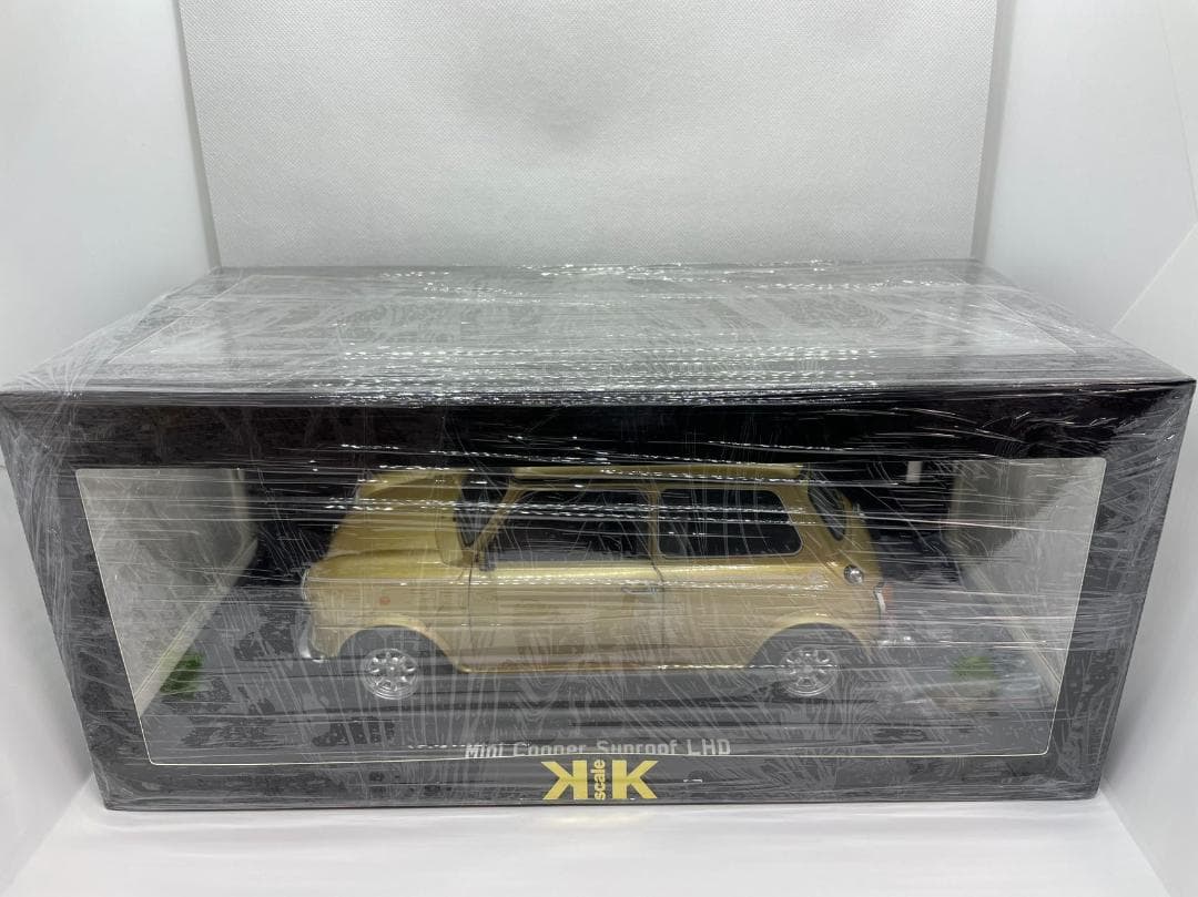 305-040 KK 1/12 ミニ クーパーSunroof LHD