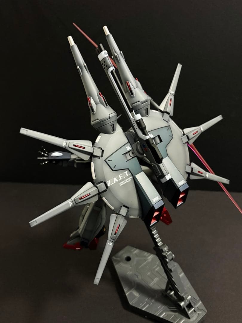 HG レジェンドガンダム　全塗装完成品　台座付属