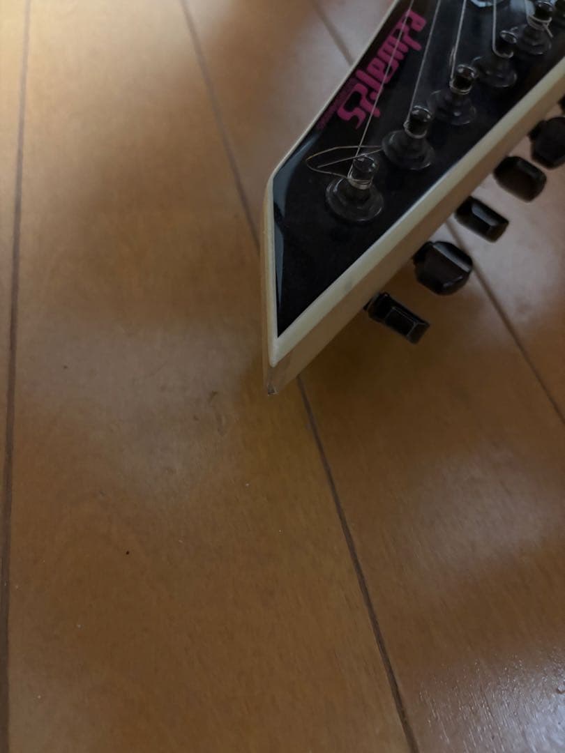 Edwards エレキギター アレキシV